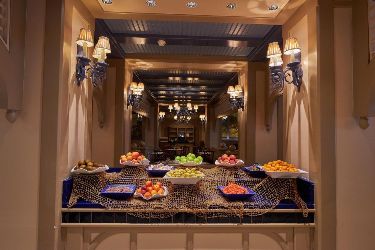 Disney Newport Bay Club Chessy  Esterno foto